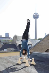 Handstand, Rooftop, Parallettes, Shooting in K&ouml;ln